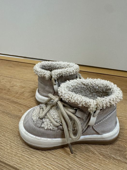 Уютни ботуши Боти за деца с плюшена подплата 22-23 р