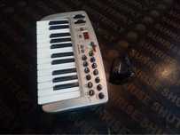 Midi клавиатура йоника перфектна