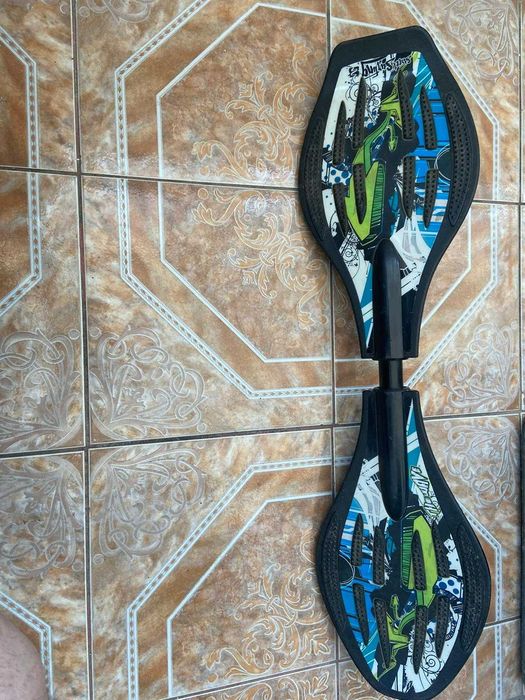 Vând Waveboard  - 80 lei negociabil