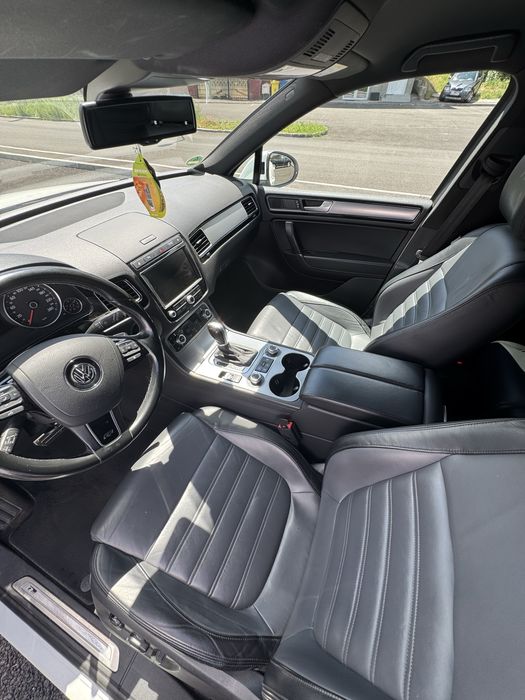 Touareg r-line impecabil import germania noembrie 2024