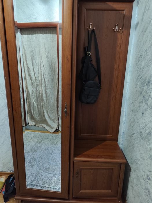 Продам прихожую в хорошем состоянии