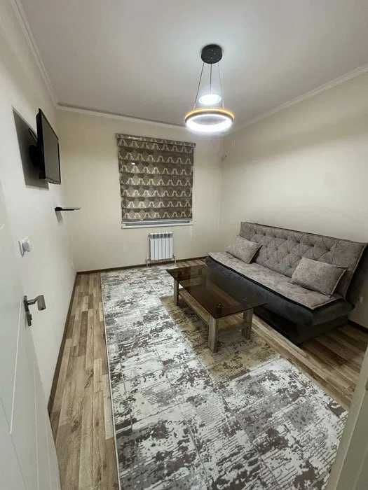 Абдулла Кадыри метро Алайский базар 2 комнат ц5 ц2 ц4 рядом Ардус