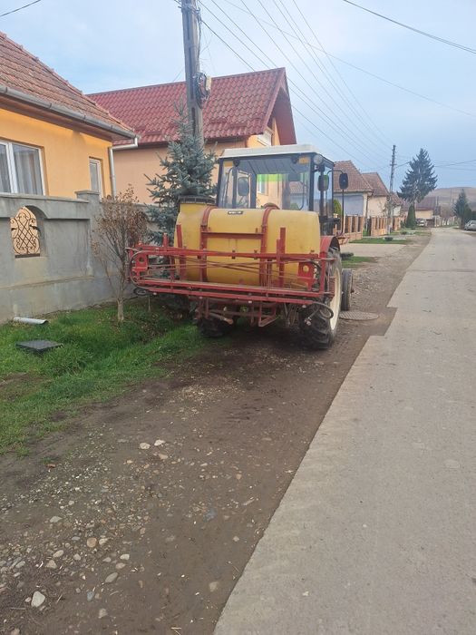 Vând utilaje dupã rtactor 445