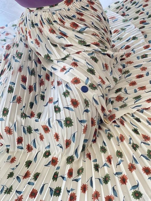 fustă lungă frumoasa