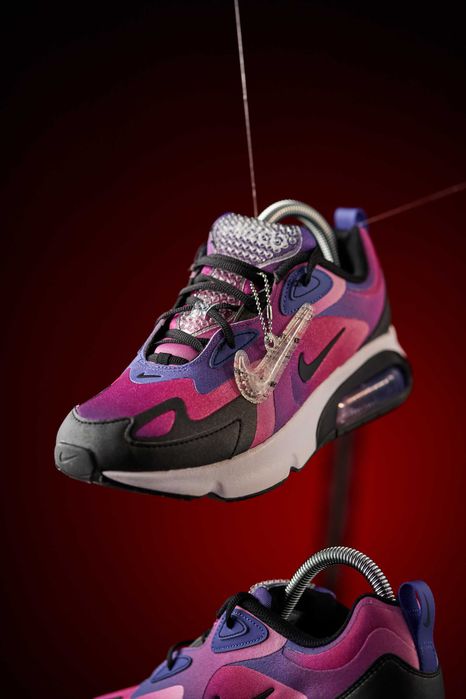 Nike Air Max 200 se
Marimea : 40