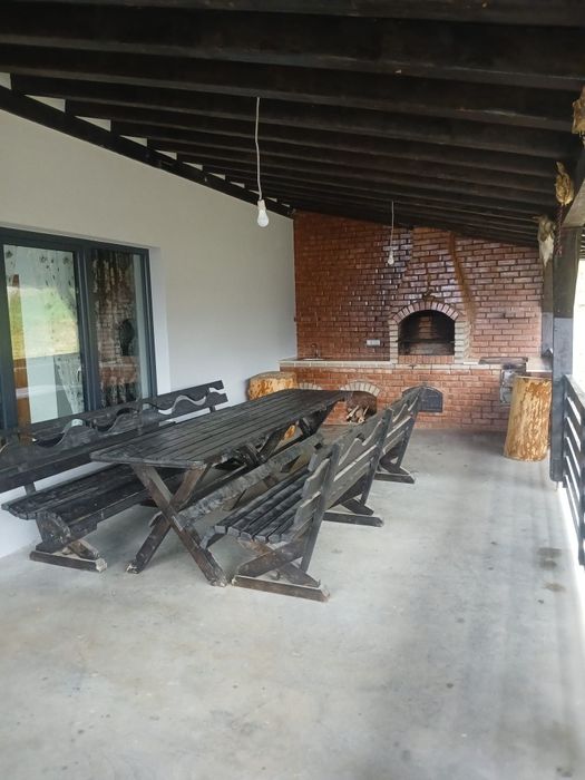 Cabana de inchiriat