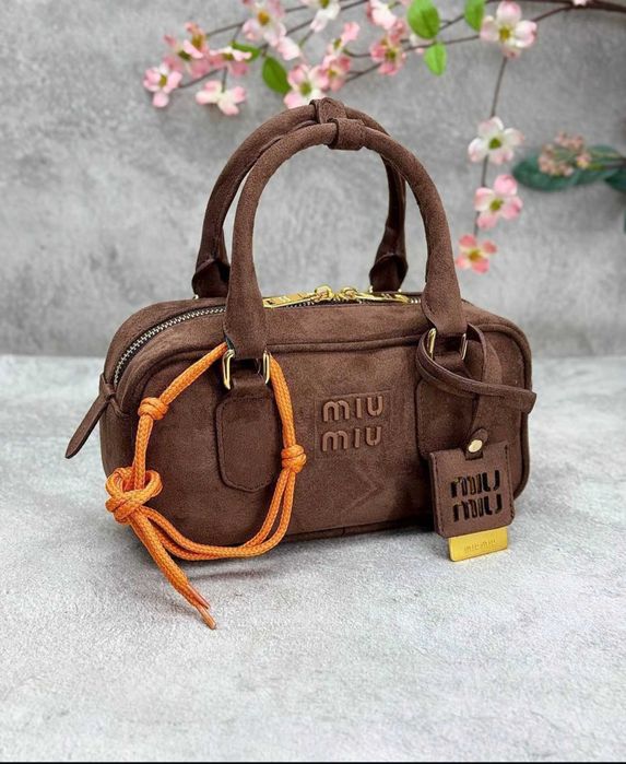Miu miiu herrmes prada ysl celline