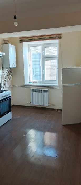 Урганч шахрида 2 хонали квартира факат оилага ижарага барилади