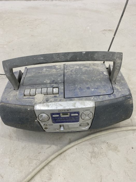 Sony SFD-V7 радио магнитол