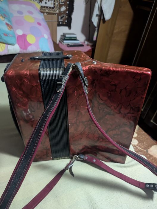 Acordeon Weltmaister 80 basi