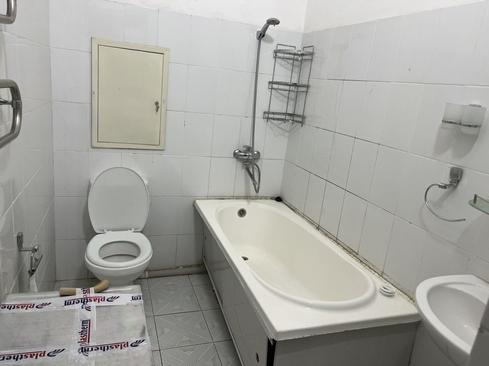 Sergeli 6 A 2 xonalik uy sotiladi qulay lokatsiya kelishiladi.