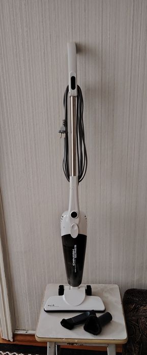 Пылисос почти новый
