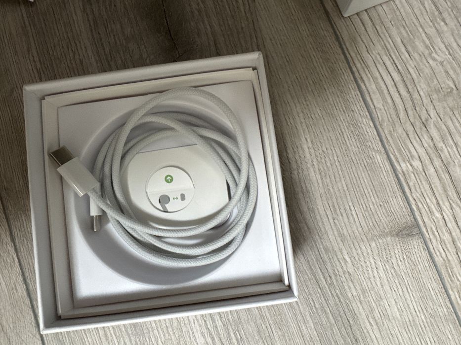 Apple Airpods 2 pro full box