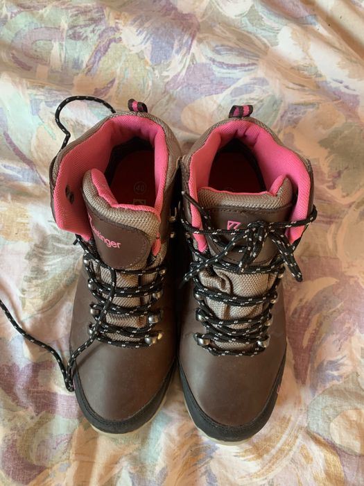 Kastinger дамски туристически ботуши