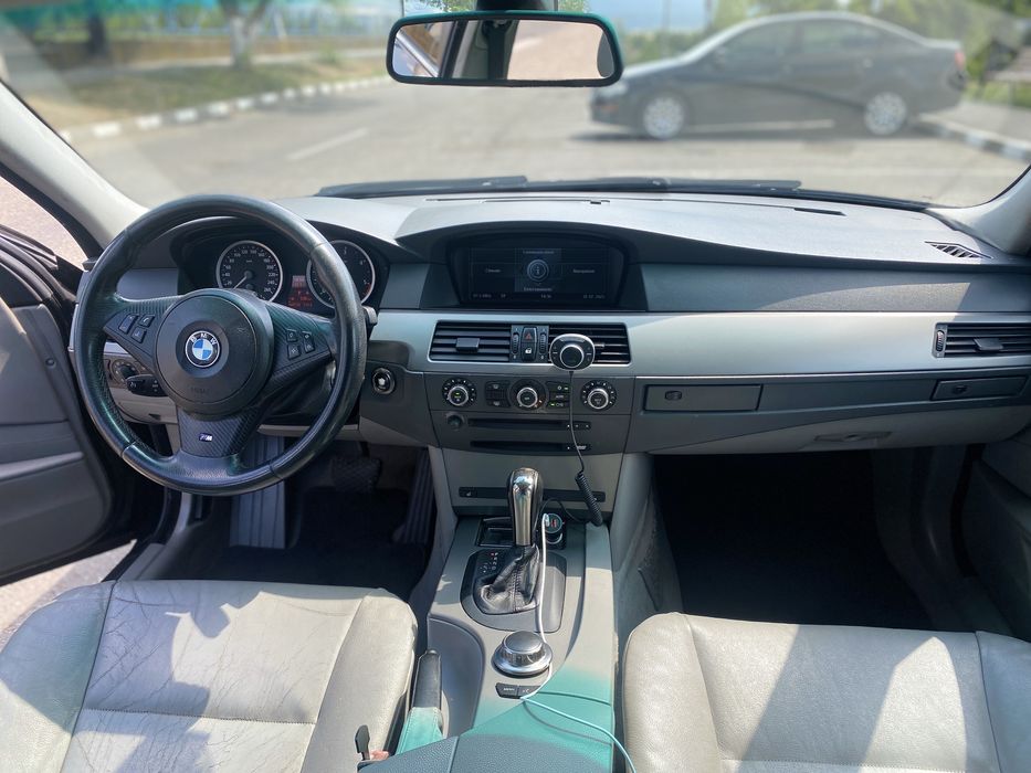 BMW E60 530d 2006