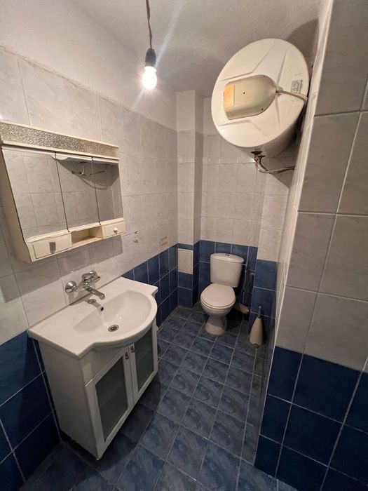 Тристаен апартамент в ж.к. Манастирски ливади! Комуникативна локация!