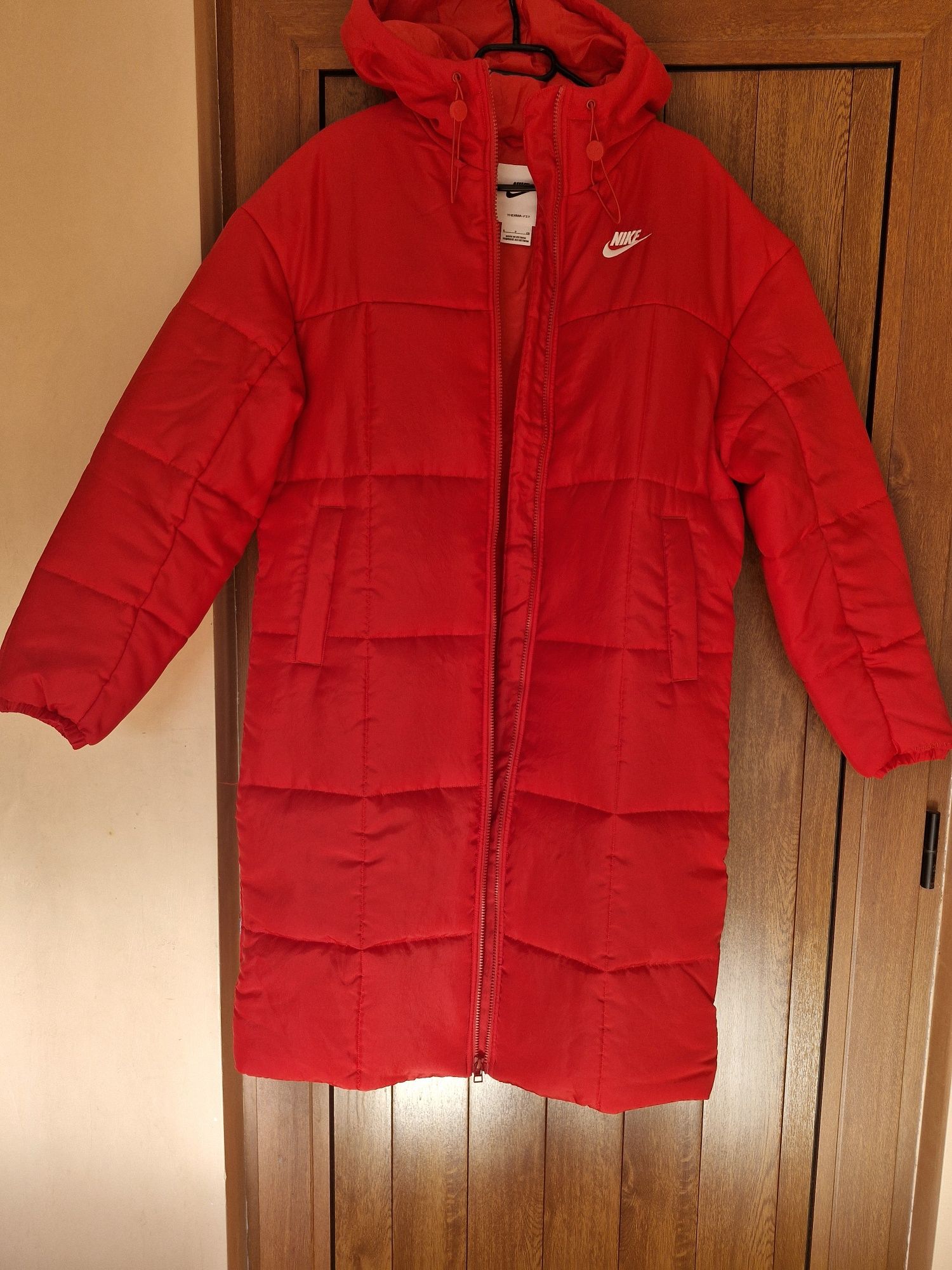 Дамско зимно яке Nike Therma fit