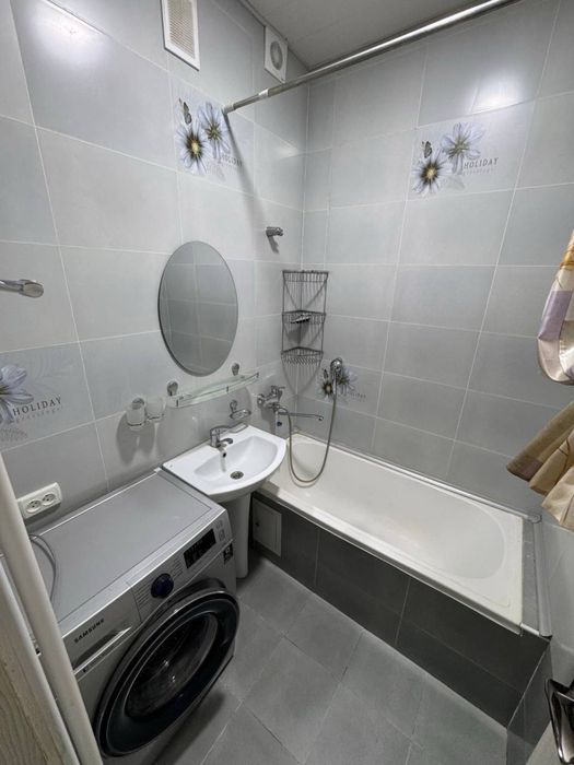 Квартира Чиланзар Ц  2/2/5 Балкон 1.5x3 дока хлеб