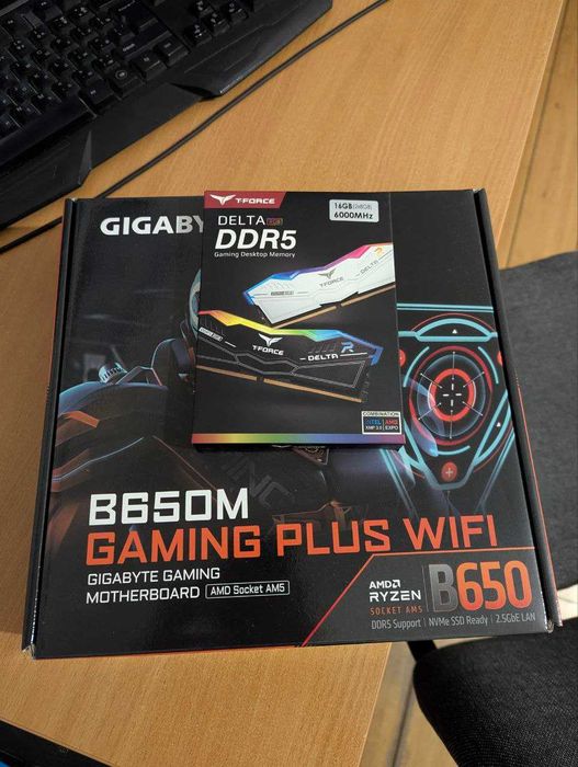 Комплект мат платы Gigabyte B650m и память Teamgroup 16g 2x8 6000Mhz
