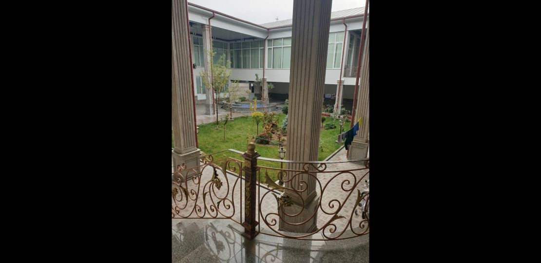 Болшой дом райцетор эшонгузар рядом санатории Семруг.