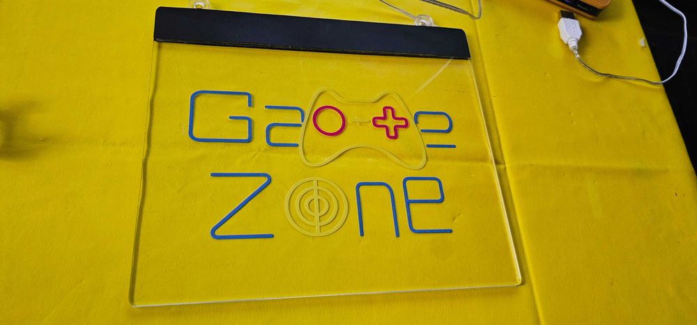 Lampa cu LED Neon "Game Zone" 23x20cm