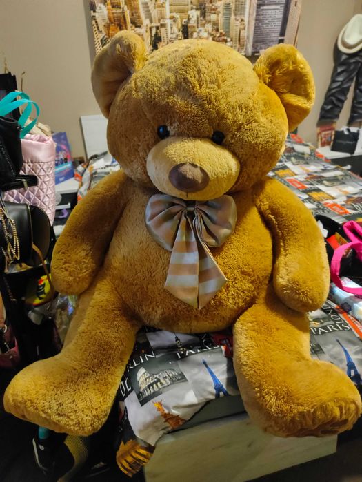 Огромен плюшен мечок