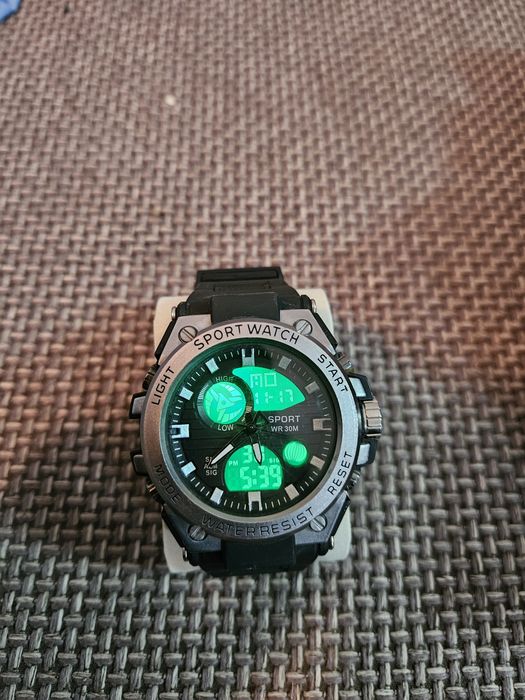 Часы Спортивные и армейские