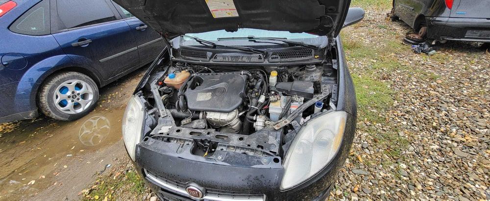 Dezmembrez Fiat Bravo 1.4 Benzina An fabricatie 2008