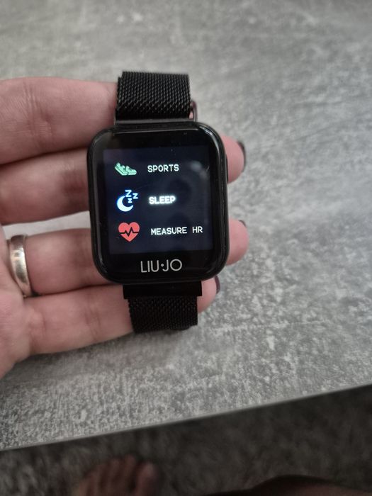 Смарт часовник Liu jo