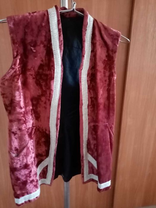 Камзол-жилет традиционный женский