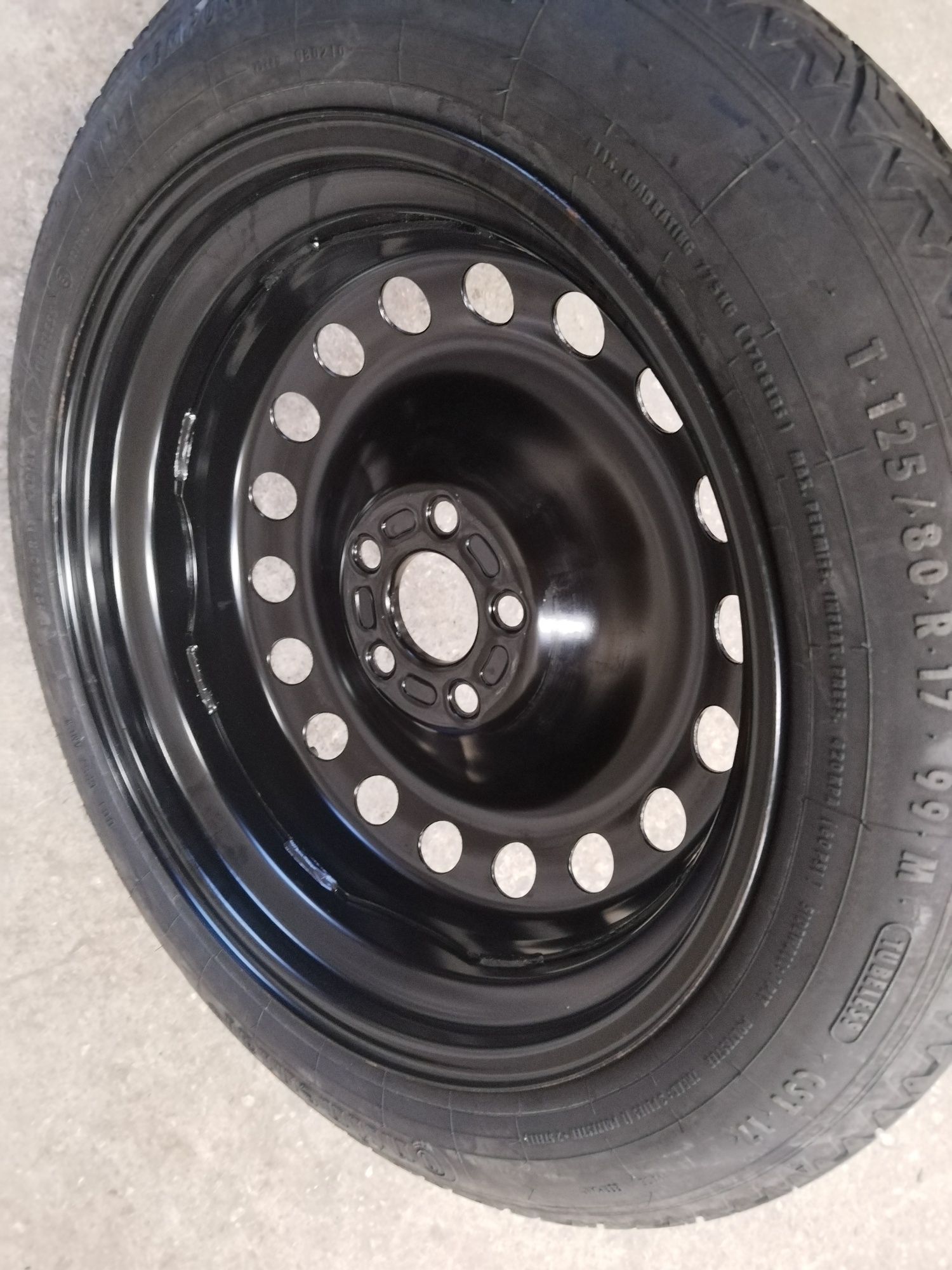 Волво 17-ка 5x108 125/80R17 Резервна гума Патерица Volvo