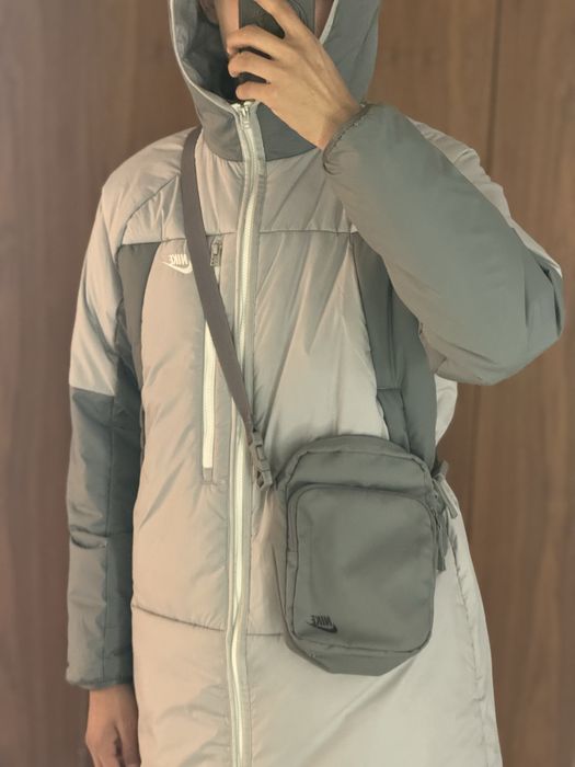 Продам барсетку оригинал найк