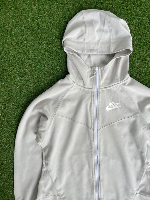 Дамско горнище : Nike Tech Fleece Windrunner L