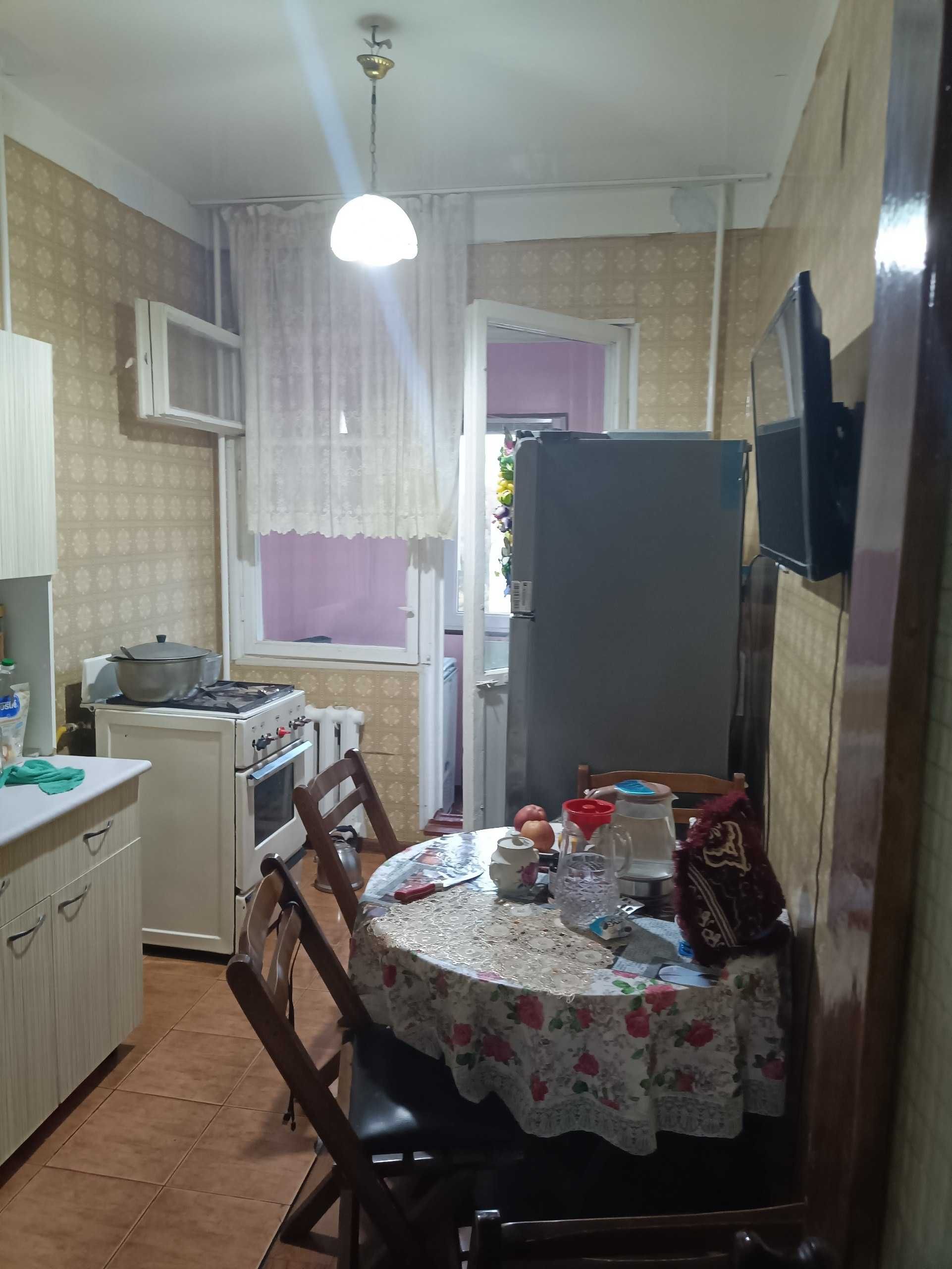 3х комнтантая квартира, Чиланзар 12кв