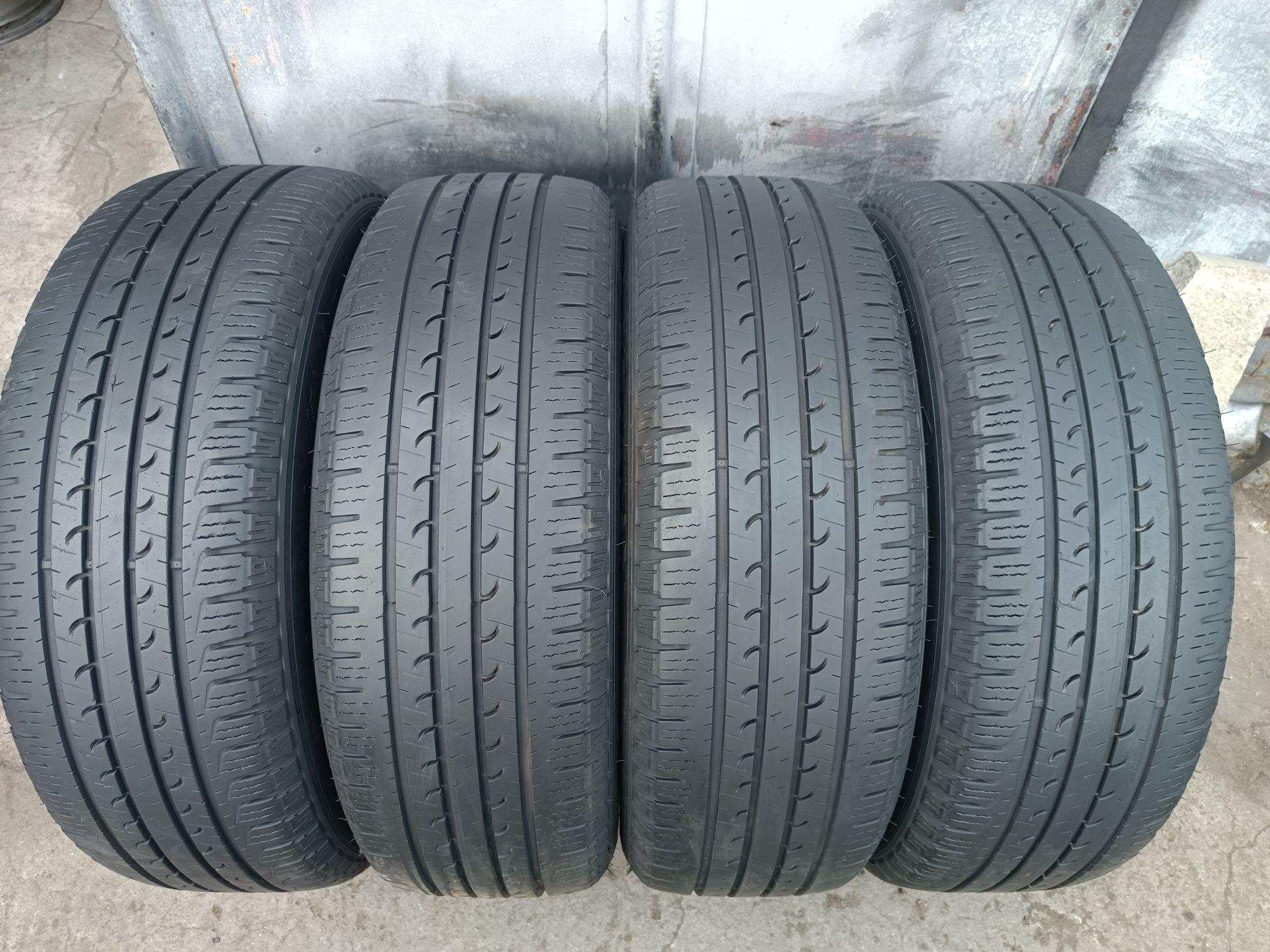 225/65/17 Goodyear