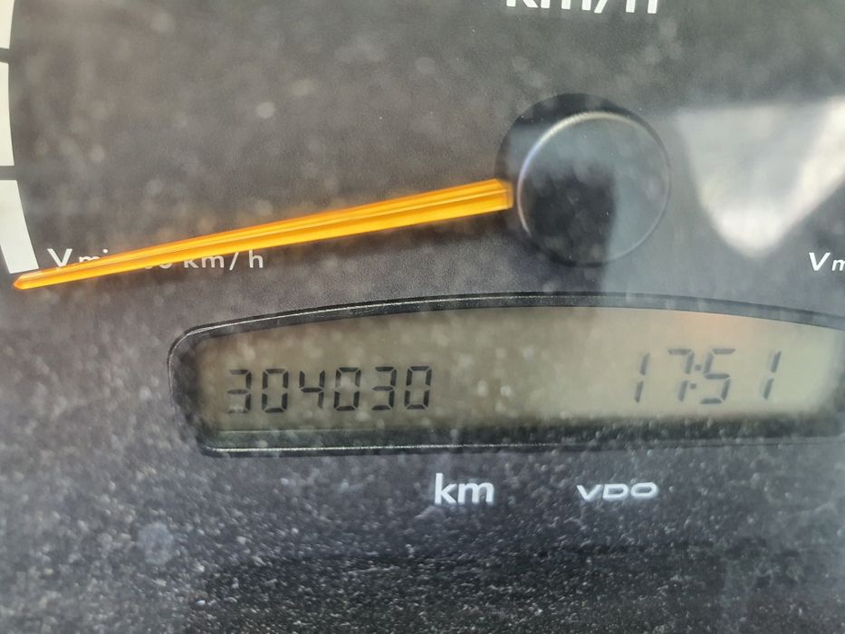 Vând Mercedes-Benz Sprinter 308 CDI • 2002 • 2.2 Diesel • 304.000 km