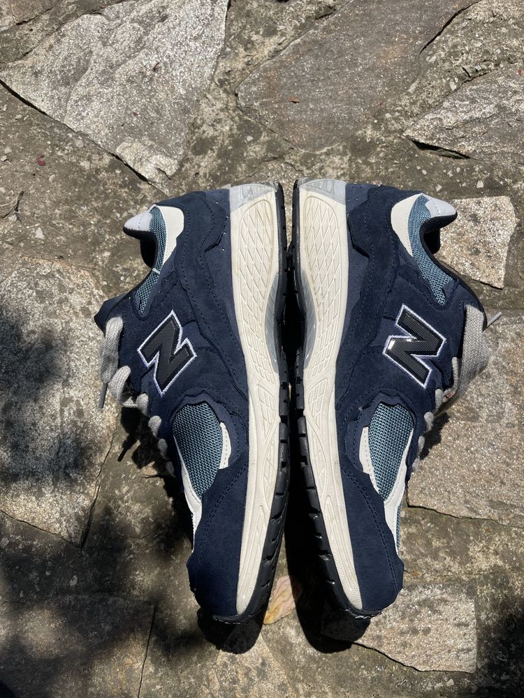 New Balance 2002r 45