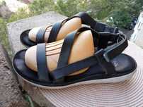 Sandale piele Teva, marimea 40, UK 7 (25 cm) made in Vietnam.