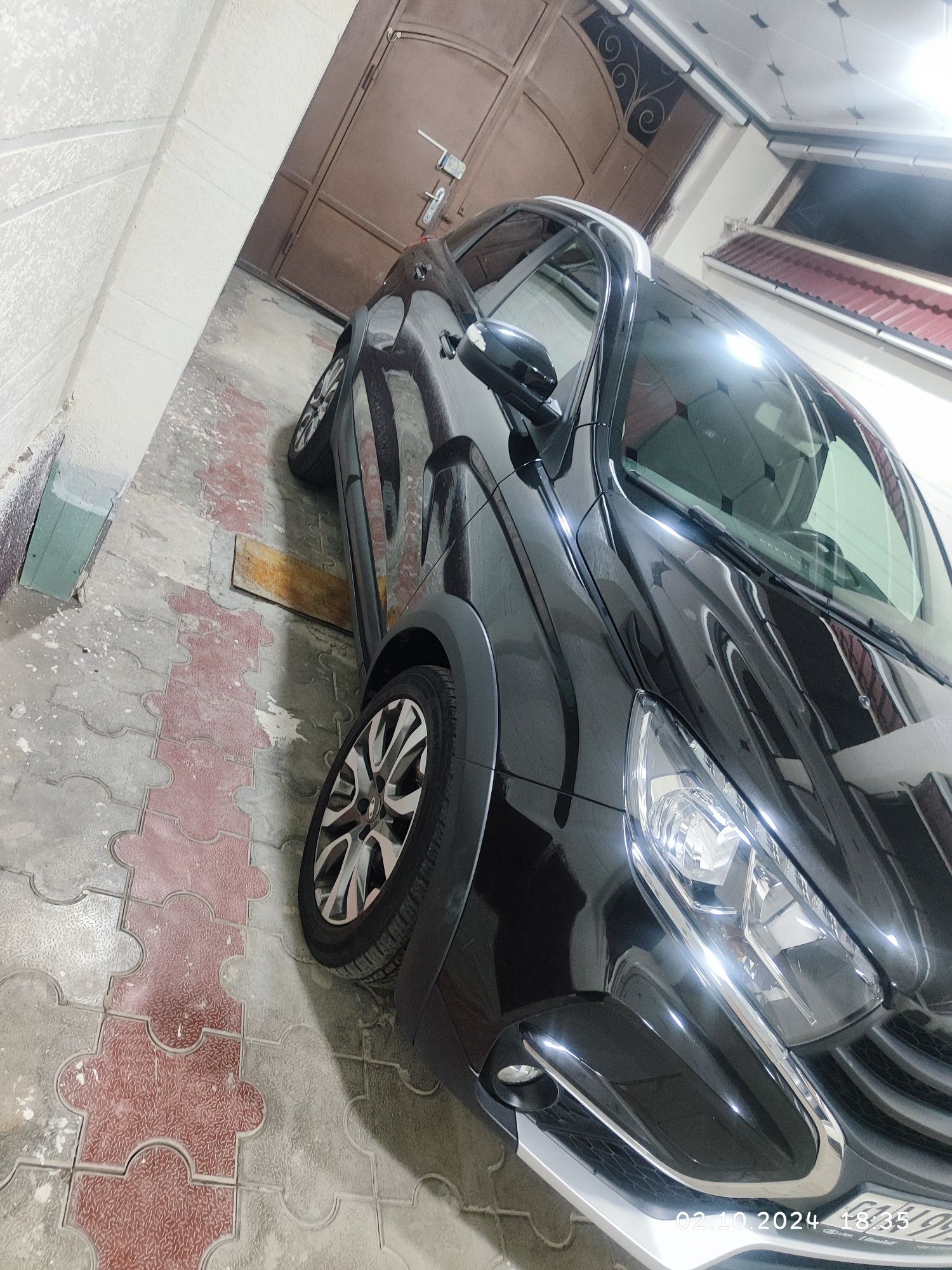 Lada X-ray cross
