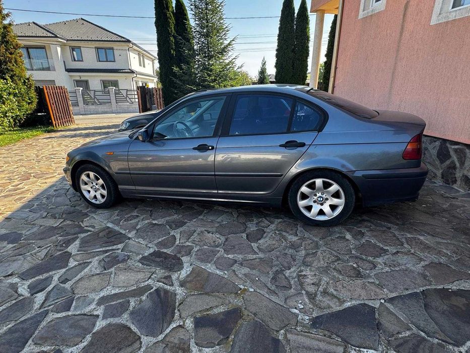 BMW E46 Facelift – 318i • An 2003 • 184 CP • Benzină • 1.100 €
