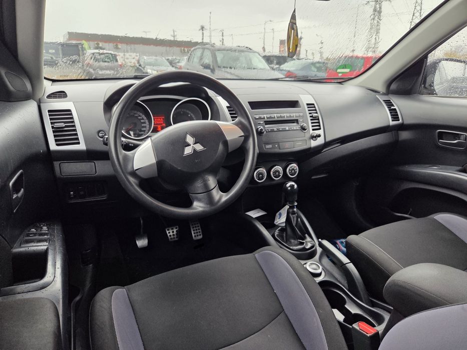 Mitsubishi Outlander 2008 -  2.2 Di-D 177CP - 4x4 - Clima!