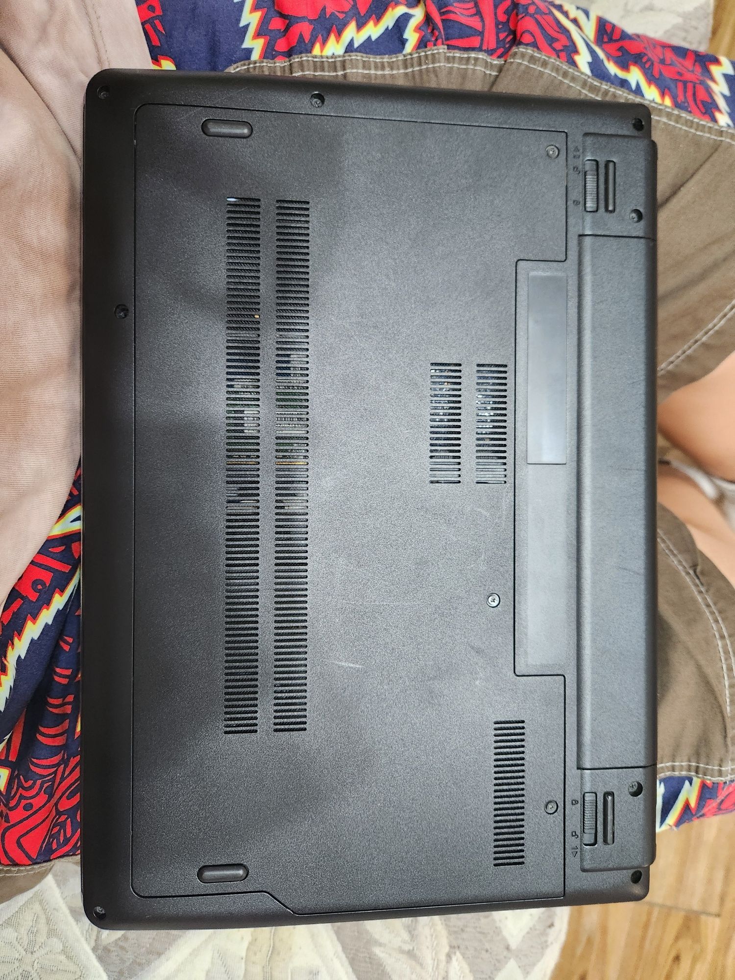 Lenovo ThinkPad Е330