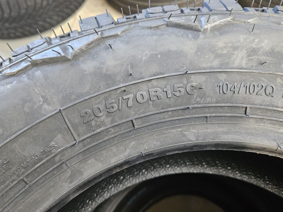 205/70R15C M/T DOT2025