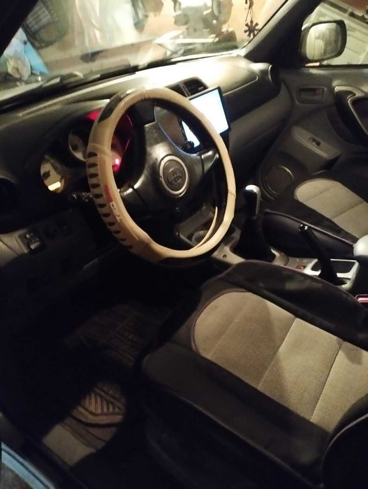 Toyota Rav 4, XI.2002 г. бензин и газ