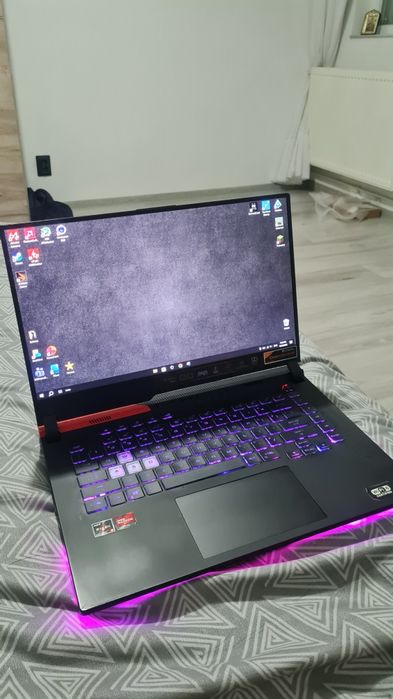 Asus Rog Strix G15 Advanced Edition G513QY-HF001