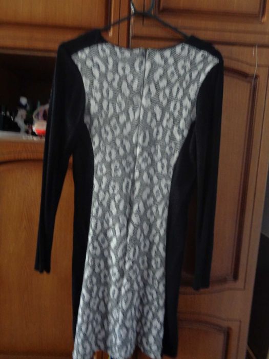 Vand rochie dama 1.