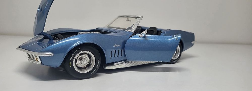 Machetă corvette 1969 1/18 Revell