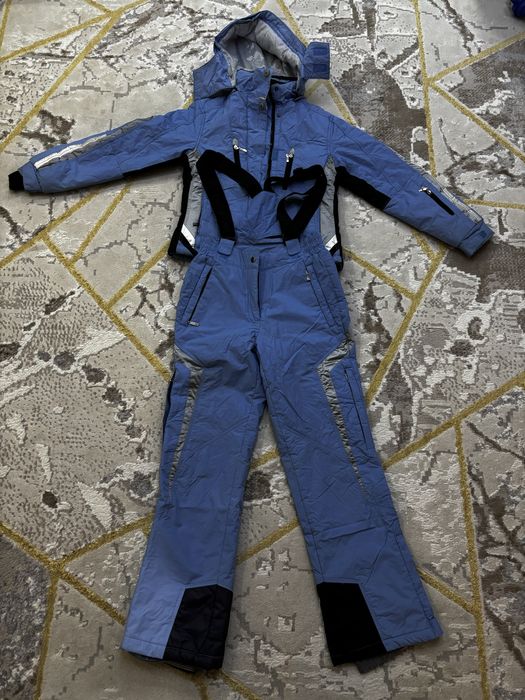Куртка зимняя, лыжный костюм