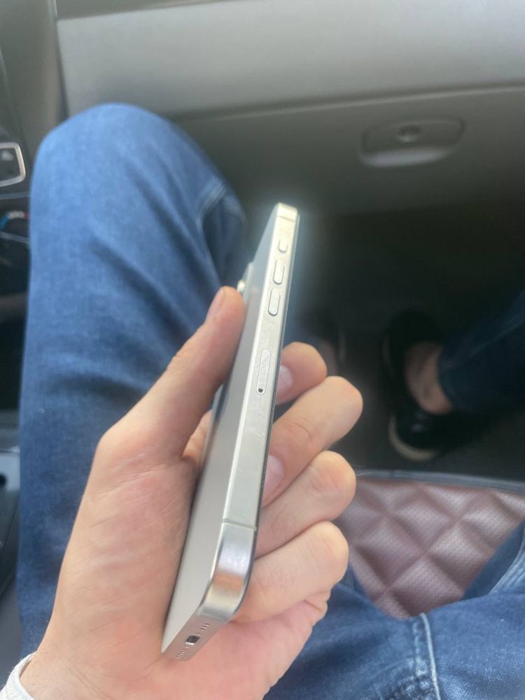 Iphone 15 pro 128 talik