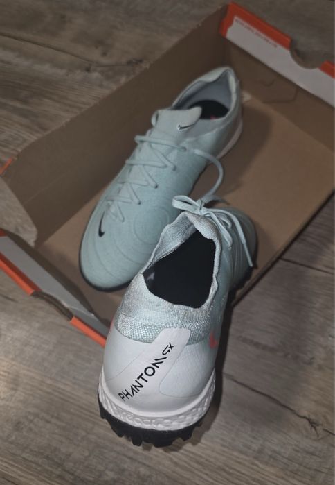 Nike Phantom GX 2 Pro Turf